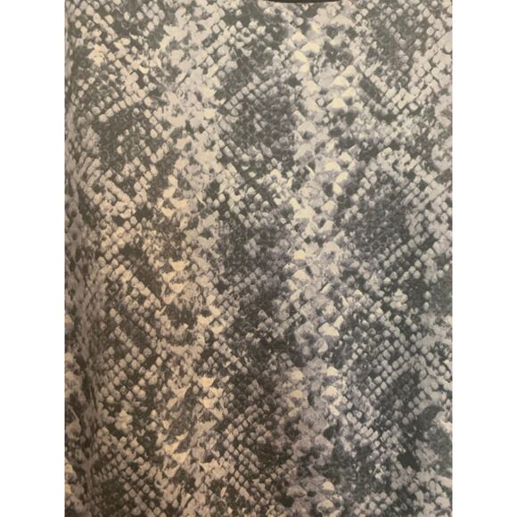 Calvin Klein Suede Sheath Dress Snake Print Gray/White Mob Wife Lined Size 14 - Picture 4 of 9